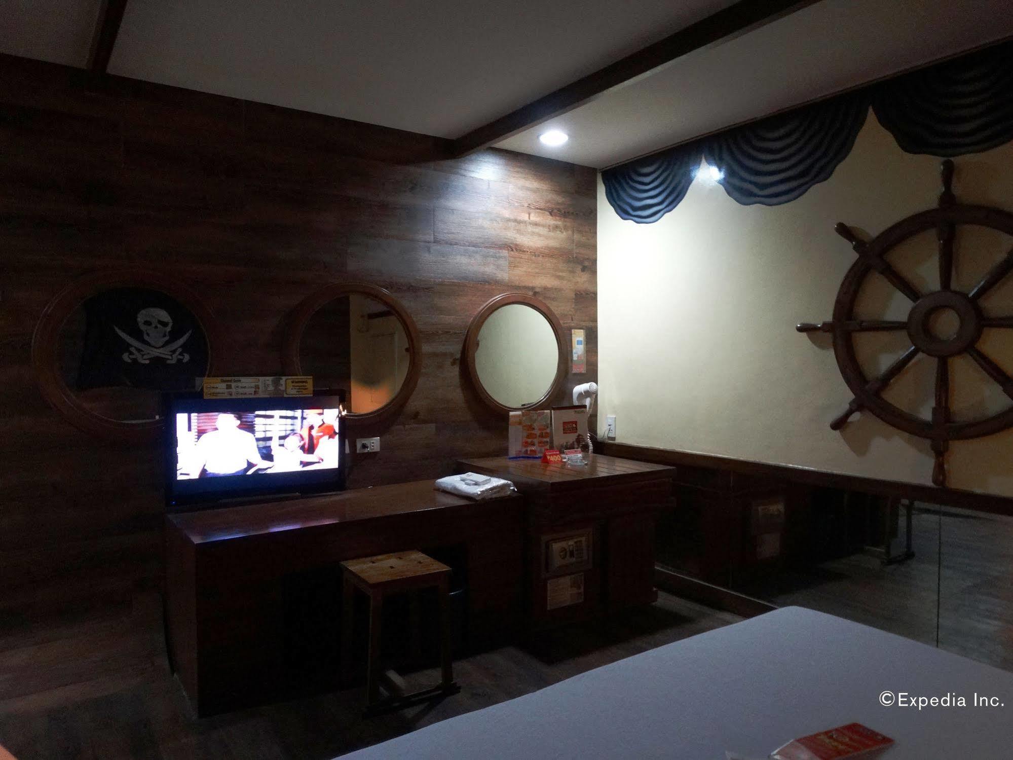 Hotel Sogo Quirino Манила Экстерьер фото